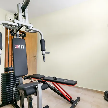 Willa Family Magic Media With Private Heated Pool, Playground, Basketball & Game *