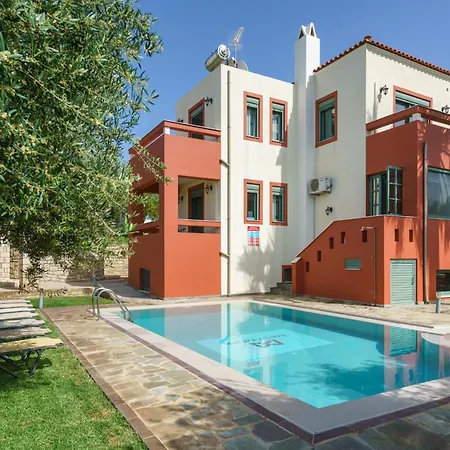 Willa Family Magic Media With Private Heated Pool, Playground, Basketball & Game Retimno