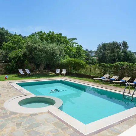 Willa Family Magic Media With Private Heated Pool, Playground, Basketball & Game *