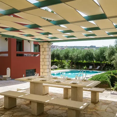 Family Magic Media With Private Heated Pool, Playground, Basketball & Game * Retimno