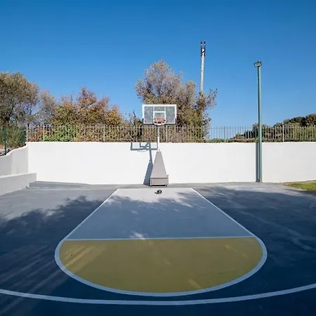 Willa Family Magic Media With Private Heated Pool, Playground, Basketball & Game *