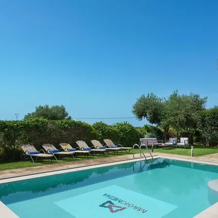Family Magic Media With Private Heated Pool, Playground, Basketball & Game * 레팀노