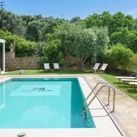 빌라 Family Magic Media With Private Heated Pool, Playground, Basketball & Game