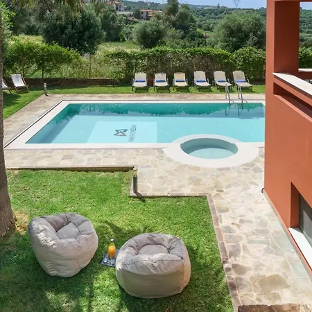Family Magic Media With Private Heated Pool, Playground, Basketball & Game 빌라 *