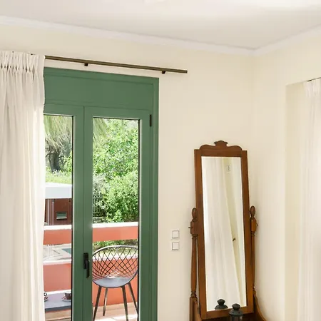 Willa Family Magic Media With Private Heated Pool, Playground, Basketball & Game Retimno