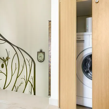 Family Magic Media With Private Heated Pool, Playground, Basketball & Game * Retimno