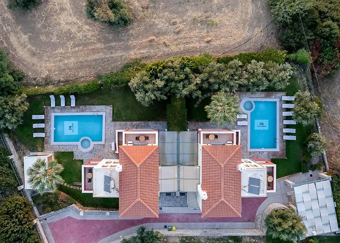 Willa Family Magic Media With Private Heated Pool, Playground, Basketball & Game