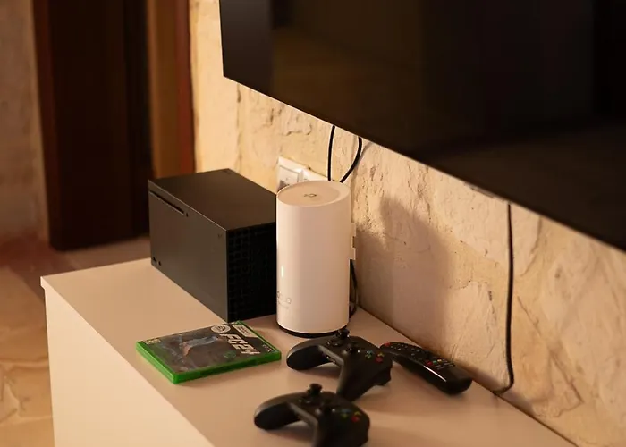 Family Magic Media With Private Heated Pool, Playground, Basketball & Game