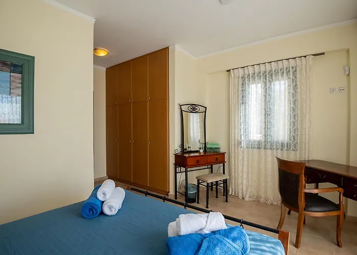 Family Magic Media With Private Heated Pool, Playground, Basketball & Game * Retimno