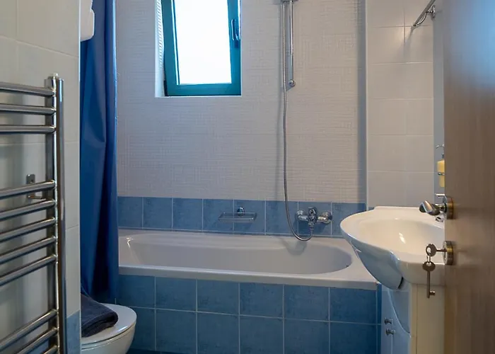 Family Magic Media With Private Heated Pool, Playground, Basketball & Game * Retimno