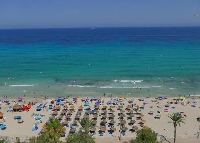 Willa Family Magic Media With Private Heated Pool, Playground, Basketball & Game